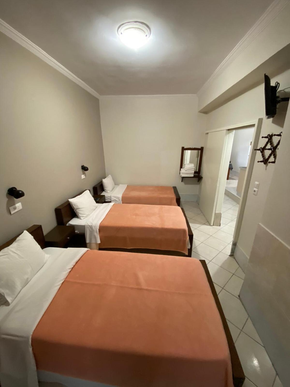 Paradosi Rooms İgumeniça Dış mekan fotoğraf