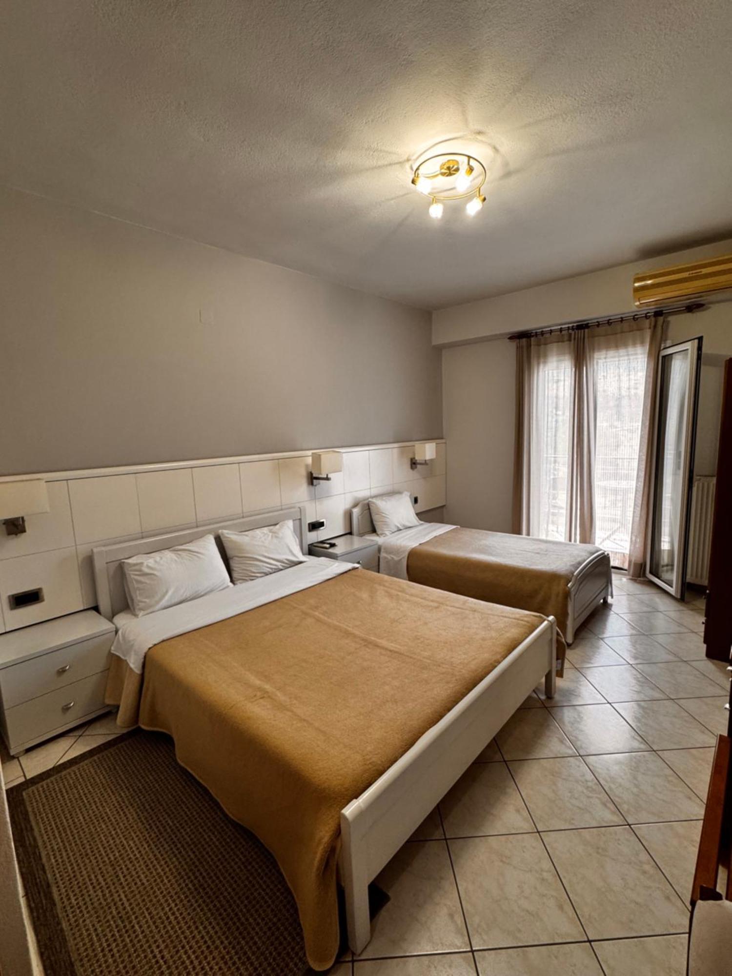 Paradosi Rooms İgumeniça Dış mekan fotoğraf