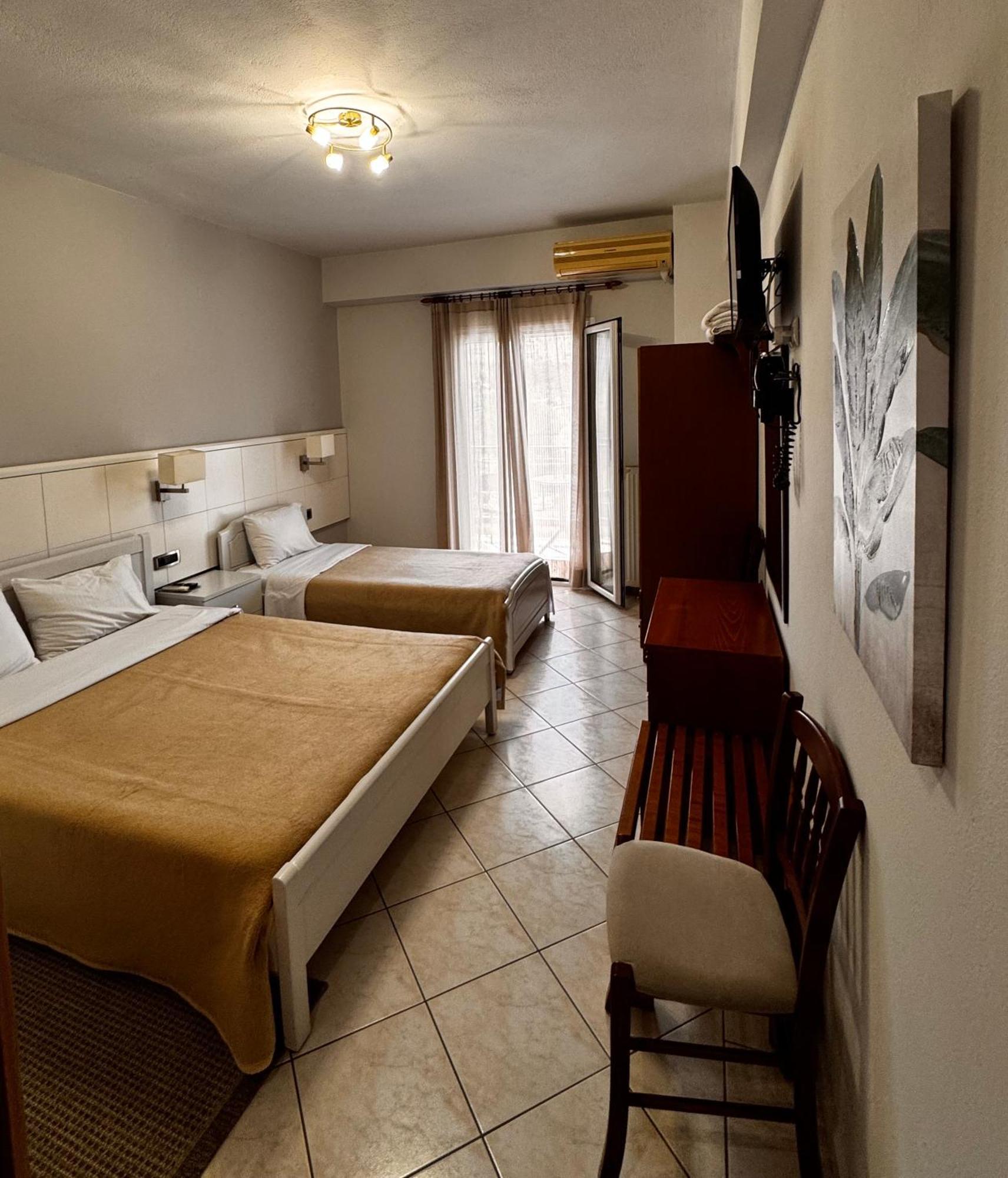 Paradosi Rooms İgumeniça Dış mekan fotoğraf