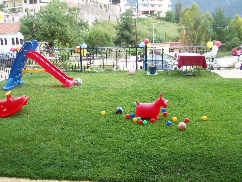 Paradosi Rooms İgumeniça Dış mekan fotoğraf