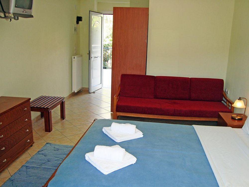 Paradosi Rooms İgumeniça Dış mekan fotoğraf